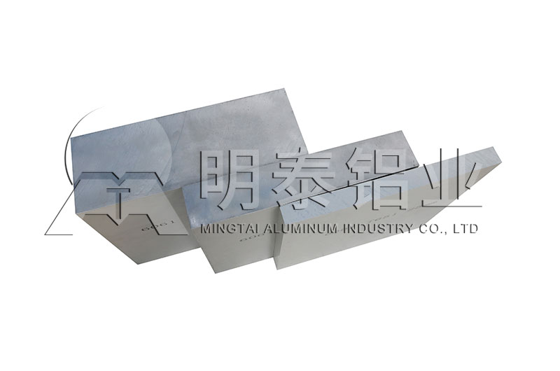 汽车引擎盖榴莲APP成人